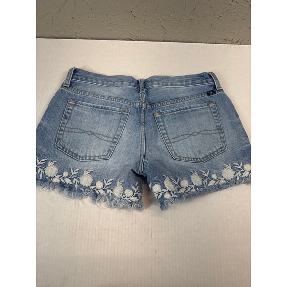 Lucky Brand The Cut Off Shorts Flowers Embroidered Womens Size 26 / 2 - Picture 6 of 6